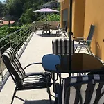 Merck Gerês Rio Caldo