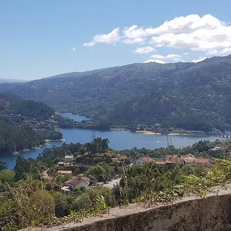 Merck Gerês Villa