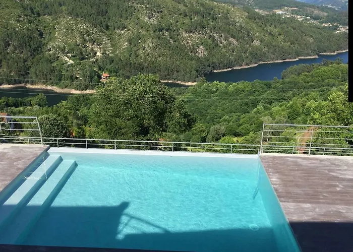 Merck Geres 빌라 리오칼도